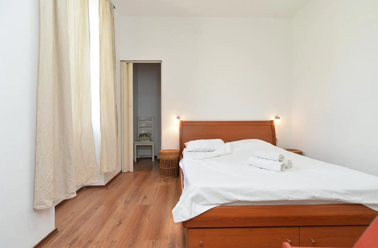 Holiday home House Dragan 1231
