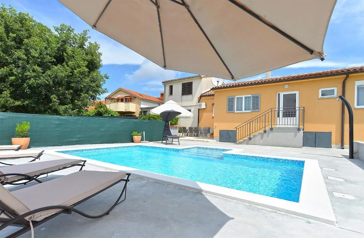 House Dragan 1231 Pula