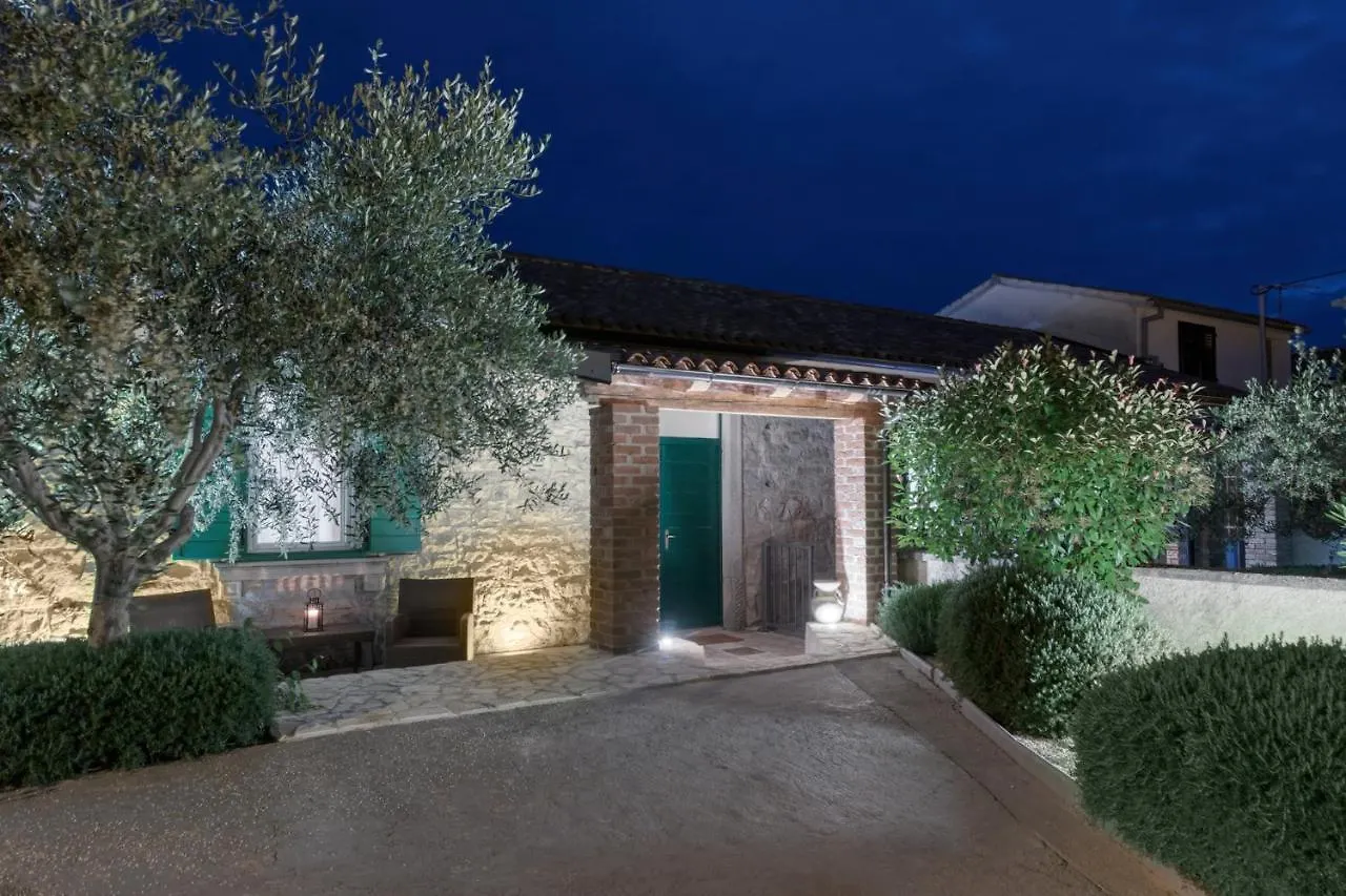 Holiday home House Dragan 1231