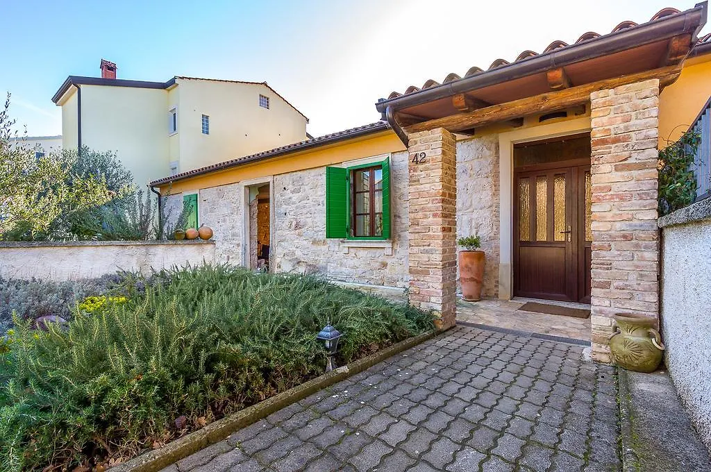 Holiday home House Dragan 1231